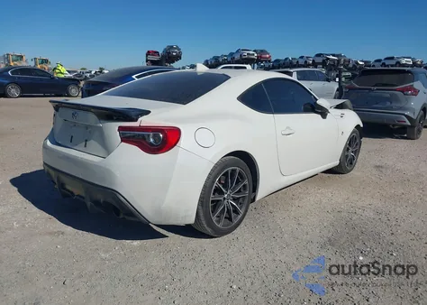 2017 Toyota 86 from USA, damaged, VIN JF1ZNAA10H8701453